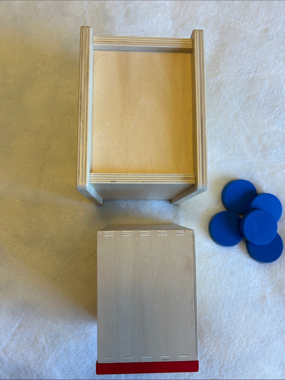 Wooden Shape Sorter Coin Box - Red & Blue Kids Toy - Picture 5 of 6